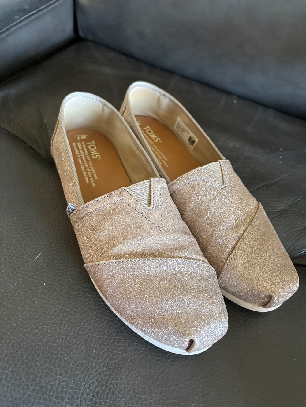 Toms Glitter Slip-On Alpargata in Rose Gold